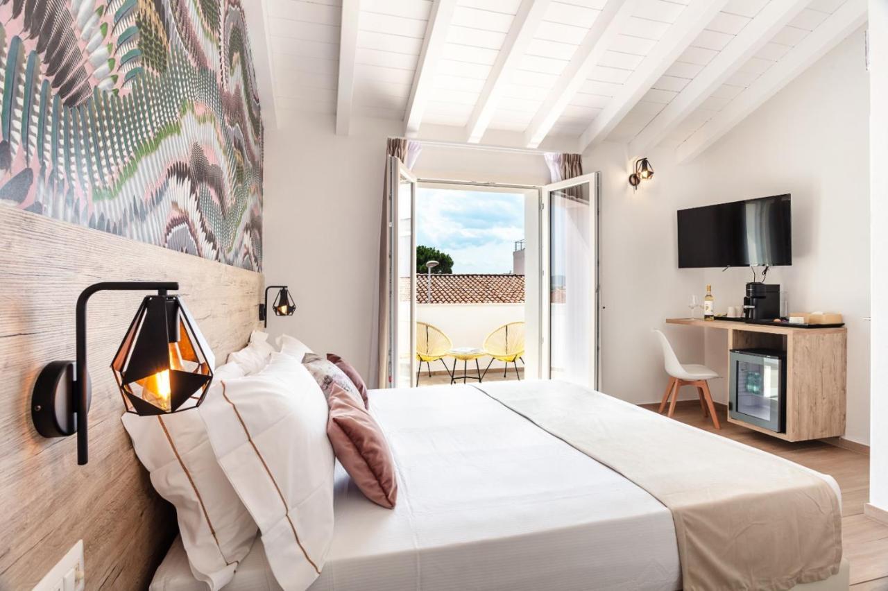 Lungomare Rooms Olbia Ngoại thất bức ảnh