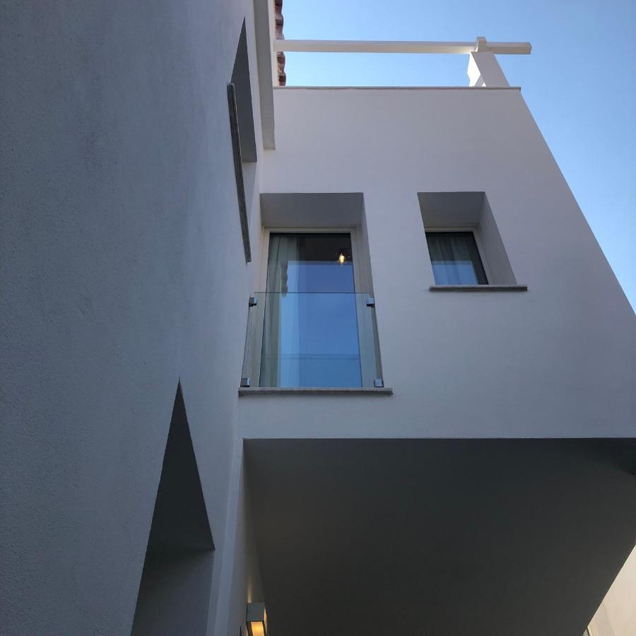 Lungomare Rooms Olbia Ngoại thất bức ảnh