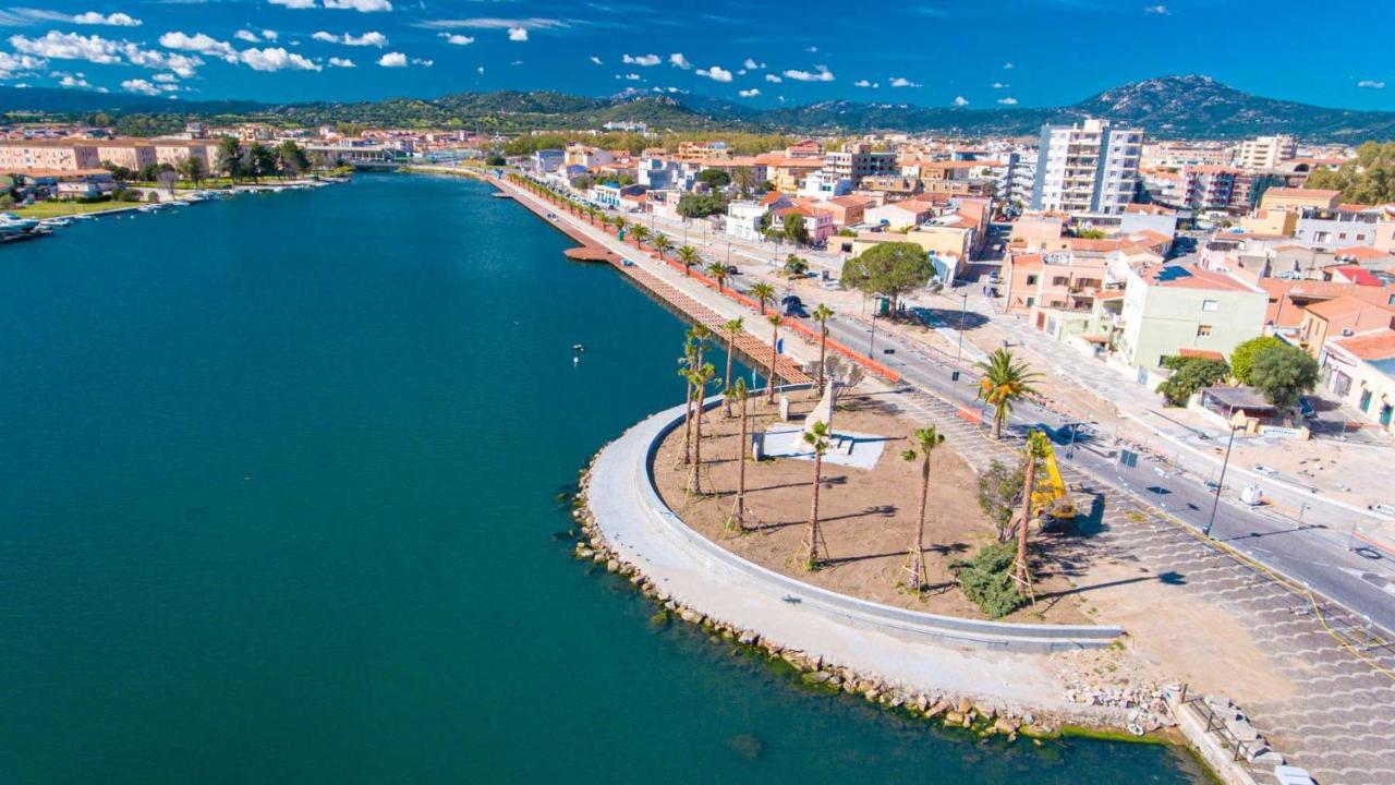 Lungomare Rooms Olbia Ngoại thất bức ảnh