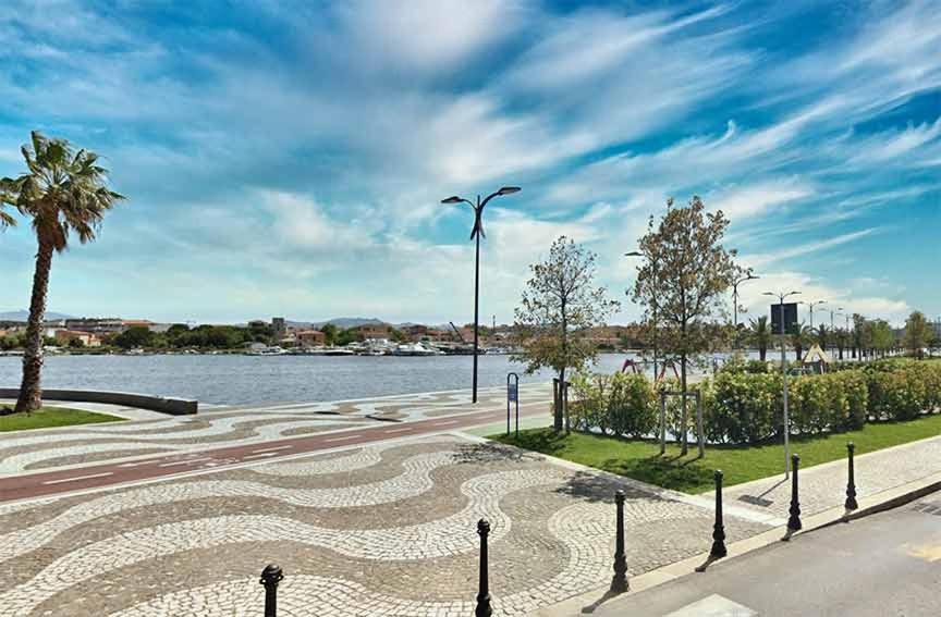 Lungomare Rooms Olbia Ngoại thất bức ảnh
